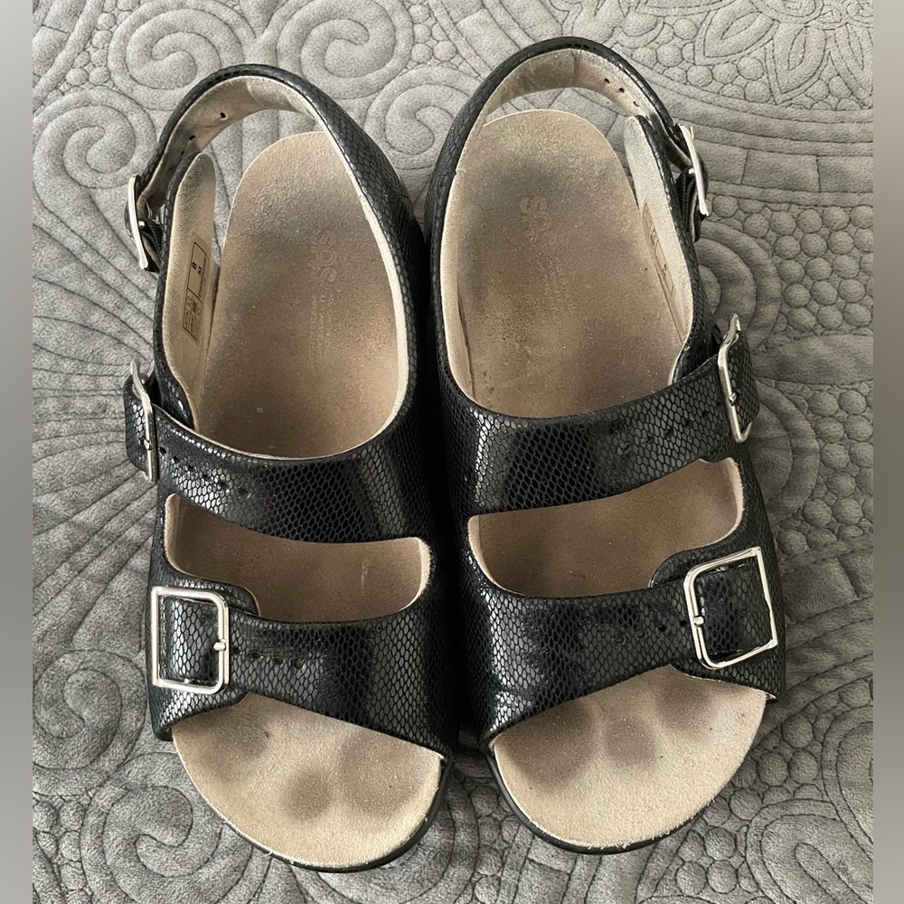 SAS Relaxed Walking Comfort Sandal Shiny Black Print 8Medium